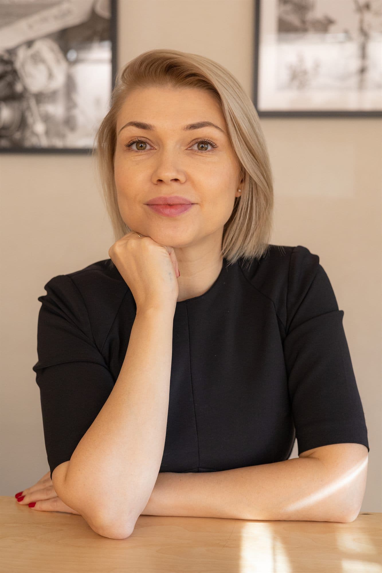 Georgia, coach pentru psihologia banilor și tipare moștenite.